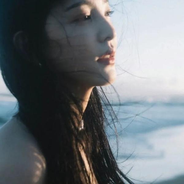 三女休夫